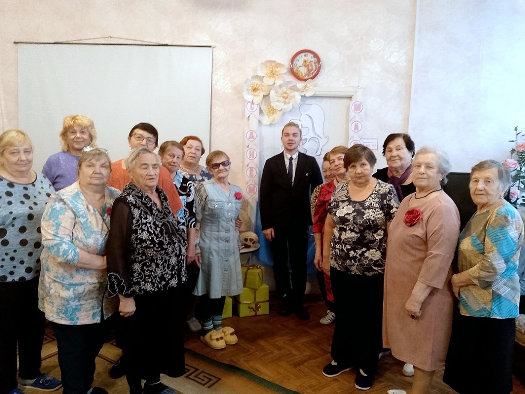 Развлекательно - музыкальная программа