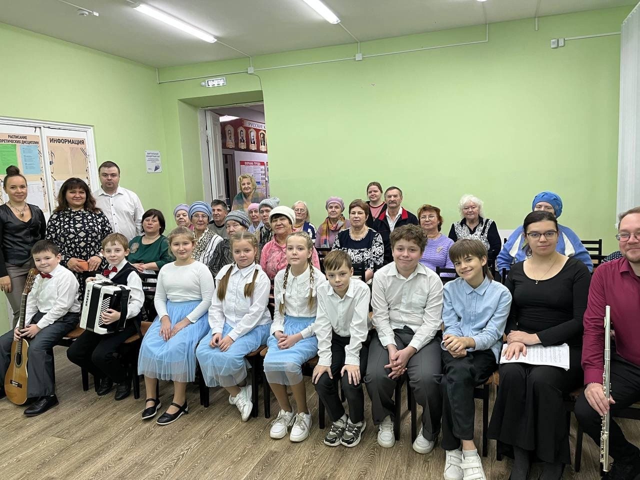 26 ноября обслуживаемые граждане отделения дневного пребывания посетили концерт