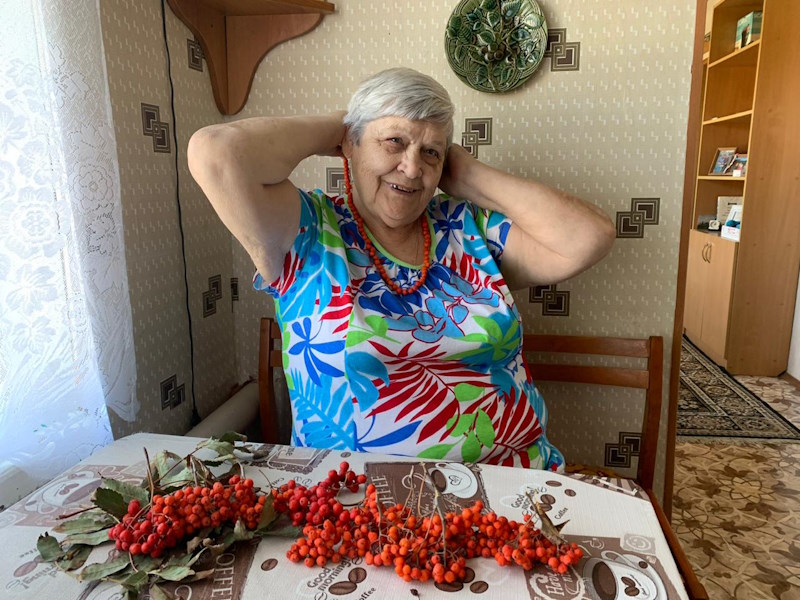 Мастер-класс «Рябиновые бусы»