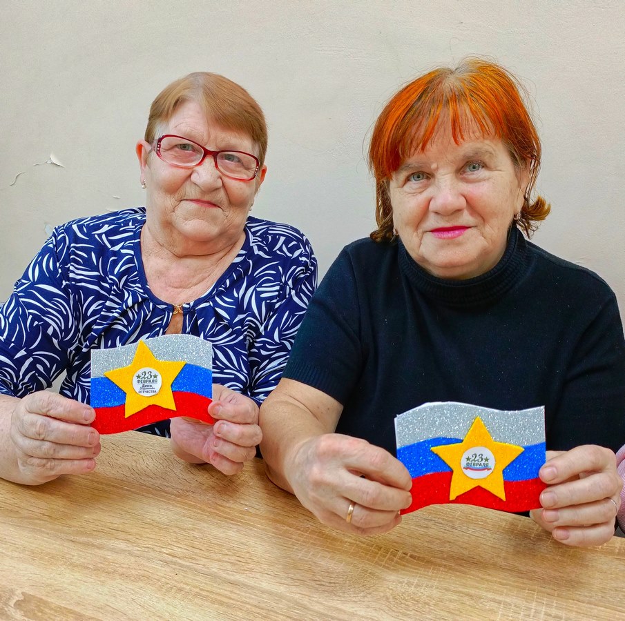 С любовью к Родине и благодарностью защитникам!