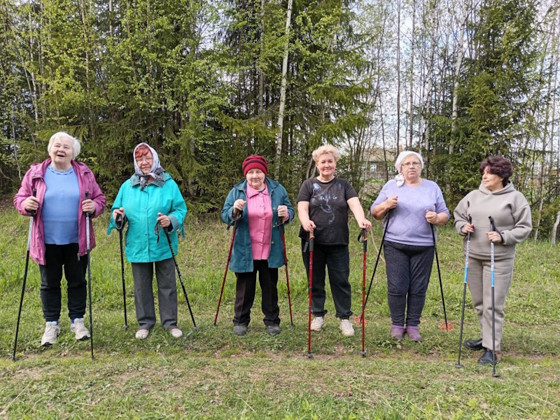 17 мая отмечался день скандинавской ходьбы